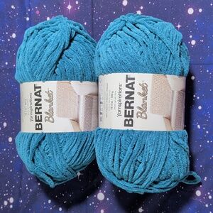 2 Brand New Skeins Bernat Blanket Yarn DARK TEAL Smoke Free Home